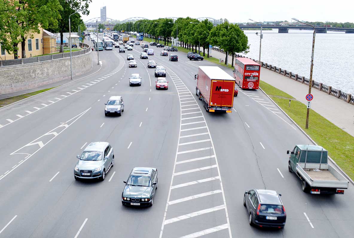 В Латвии повышены налоги на транспортные средства