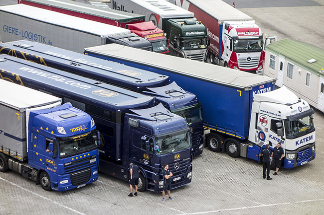Перевозки грузов автомобильным транспортом в/из Великобритании с 2021 года