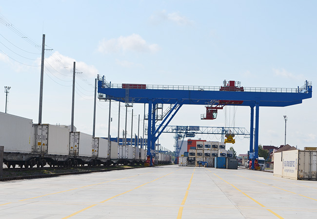 Более 1 млн контейнеров перевезено по БЖД