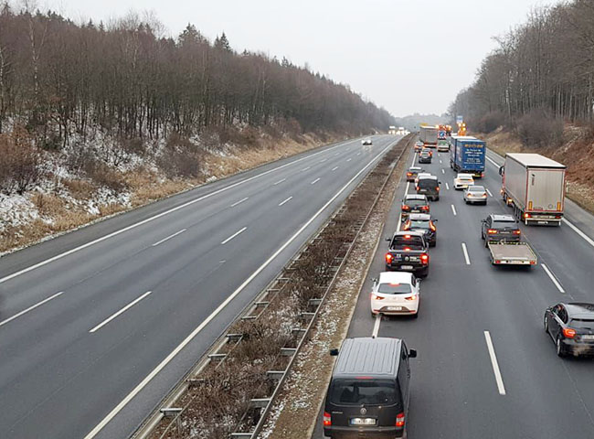В Германии закрыт автобан, а в Испании – отменили ограничения движения
