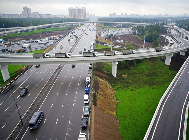 Ограничения на въезд и движение грузового автотранспорта по территории Москвы и МКАД