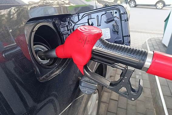 Не тем бензином